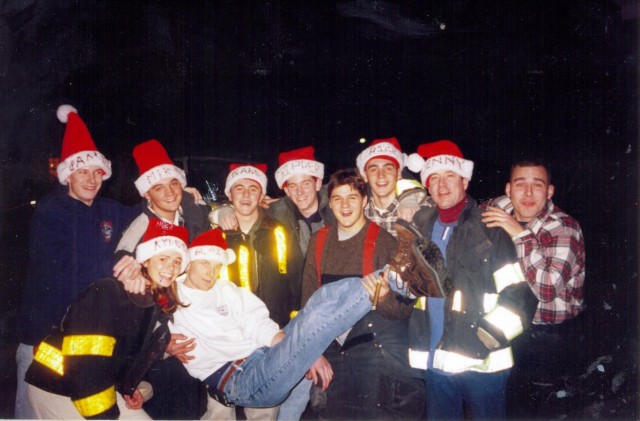 Christmas Eve 1998 - WOW look at how young everybody is!